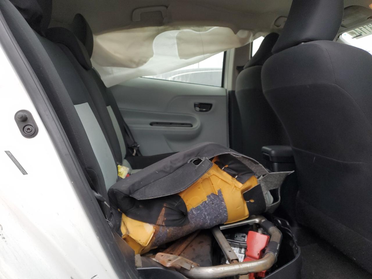 JTDKDTB36C1503729 2012 Toyota Prius C