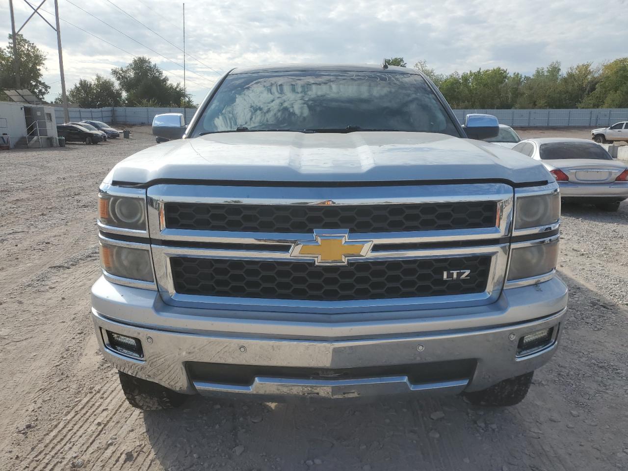2014 Chevrolet Silverado - Image 5