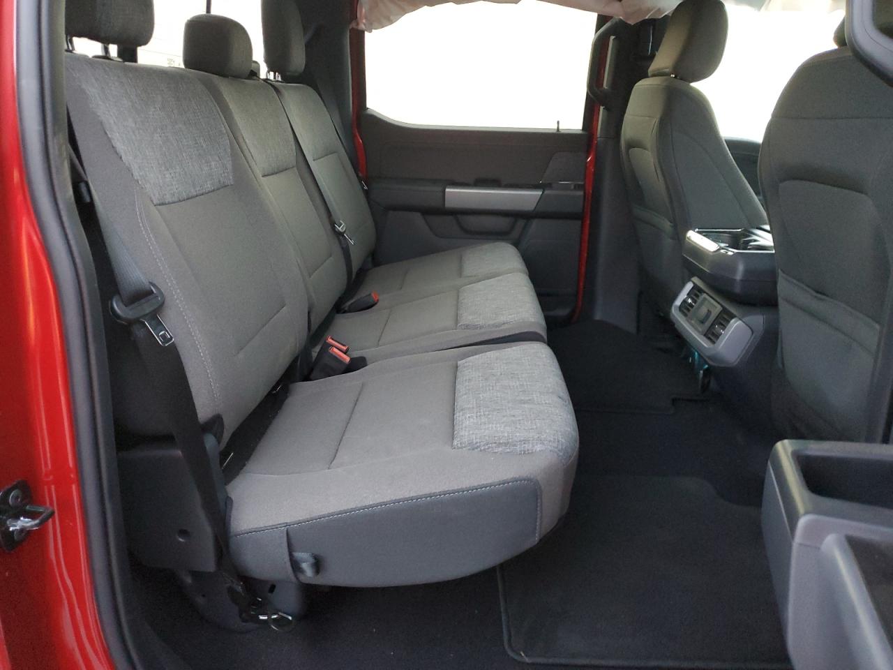 2024 Ford F150 Xlt VIN: 1FTFW3L58RKD90008 Lot: 76100384