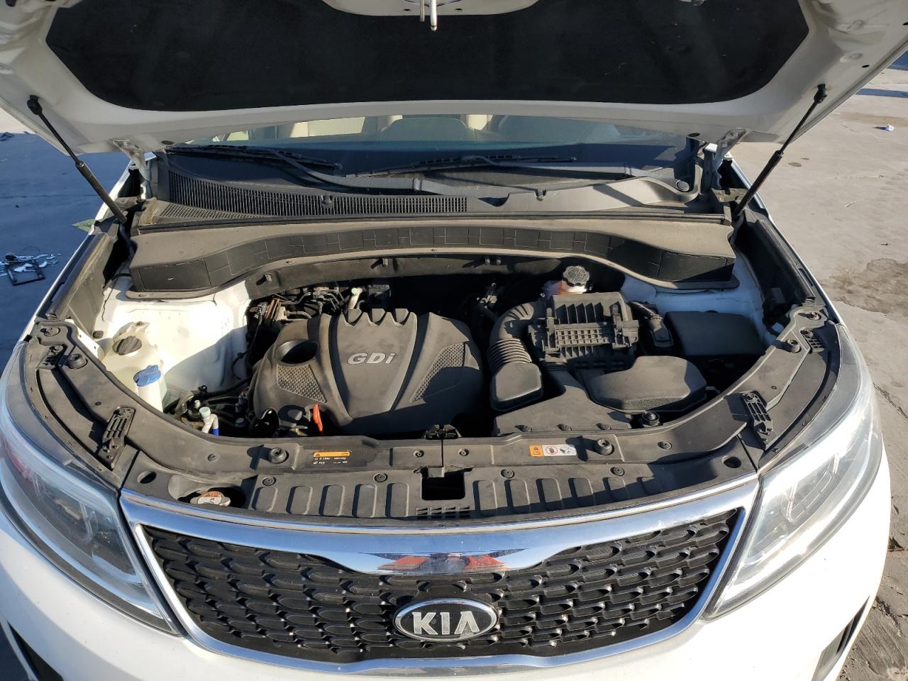 5XYKT3A69FG580985 2015 Kia Sorento Lx