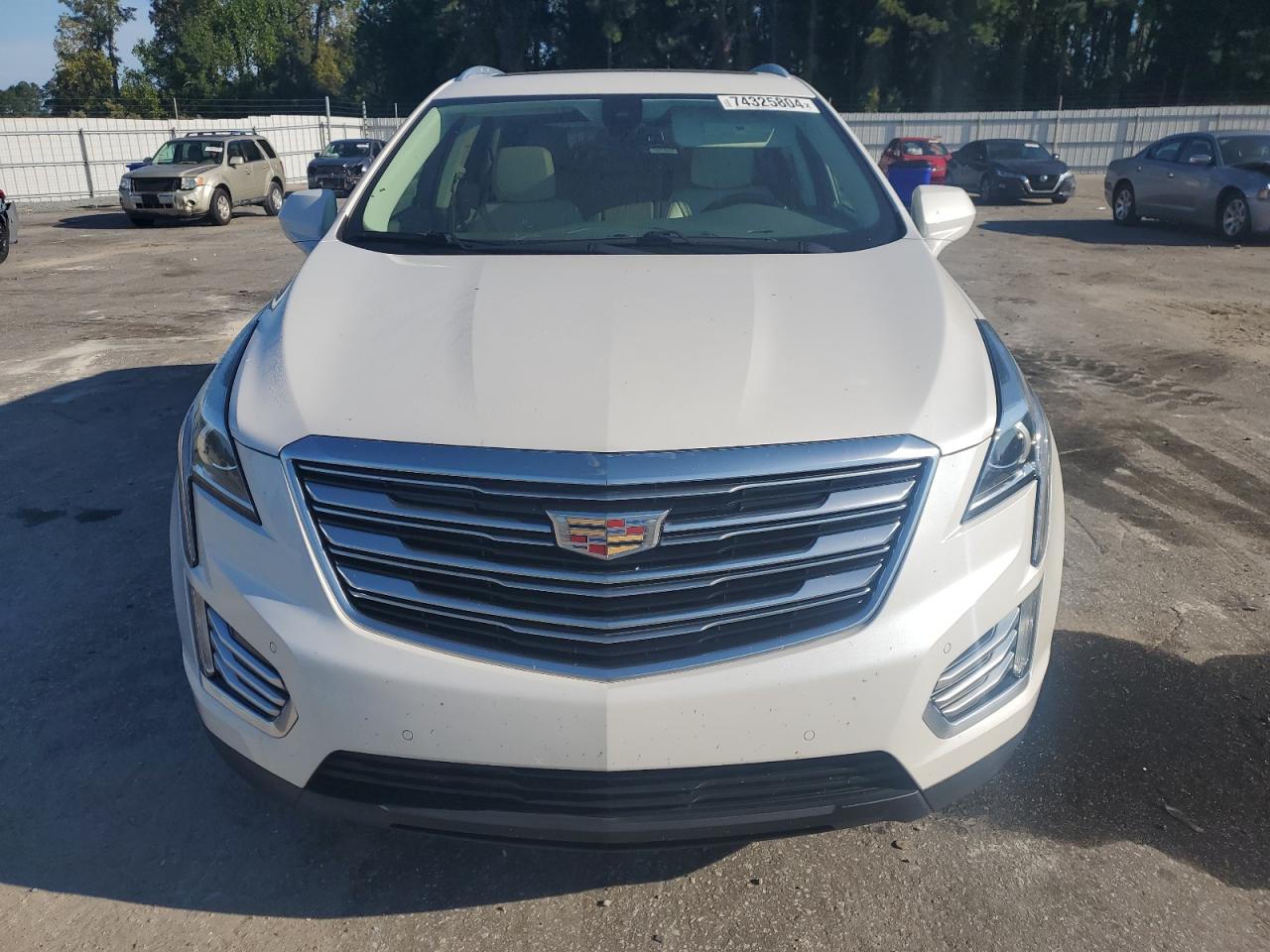 2018 Cadillac XT5 - Image 5