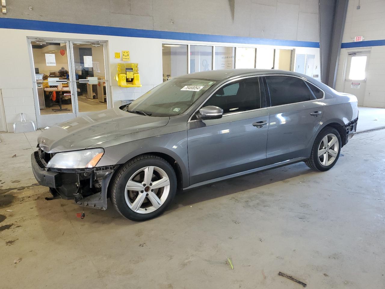 2015 Volkswagen Passat - Image 1