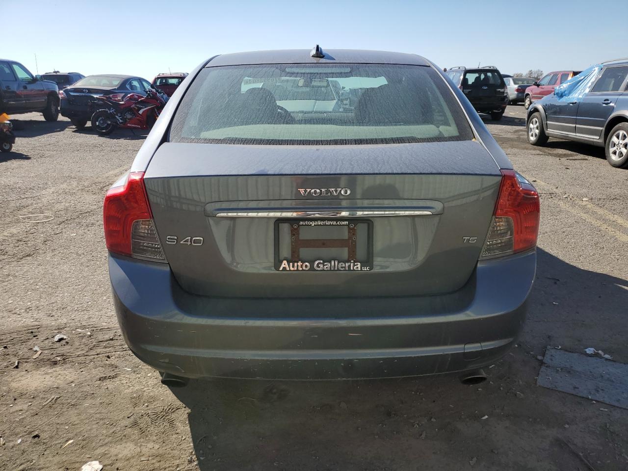 2008 Volvo S40 T5 VIN: YV1MS672682382647 Lot: 76993804