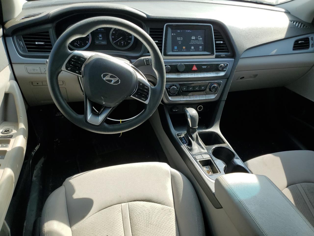 5NPE24AF2KH802288 2019 Hyundai Sonata Se