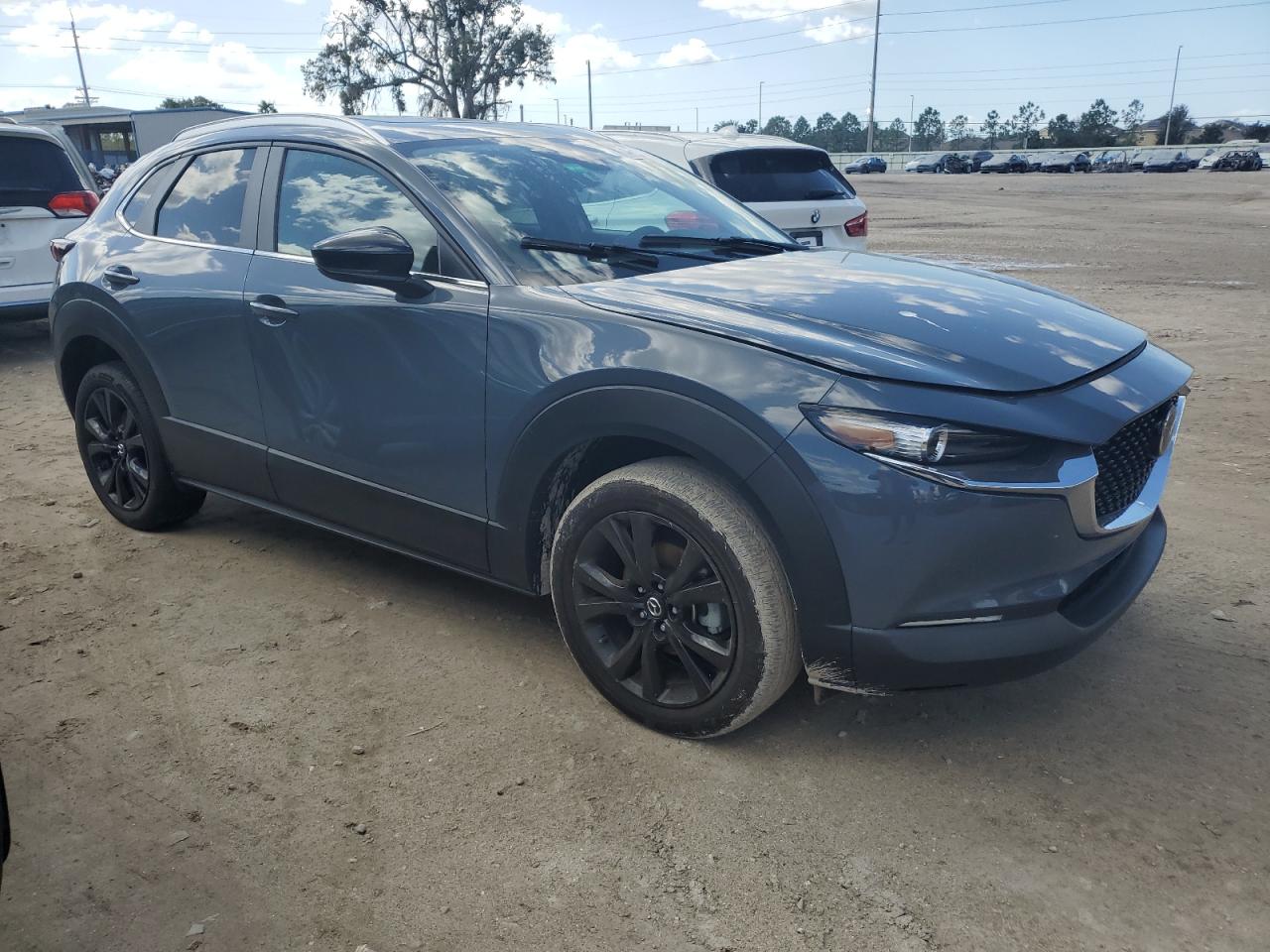 2022 Mazda CX-30 - Image 4