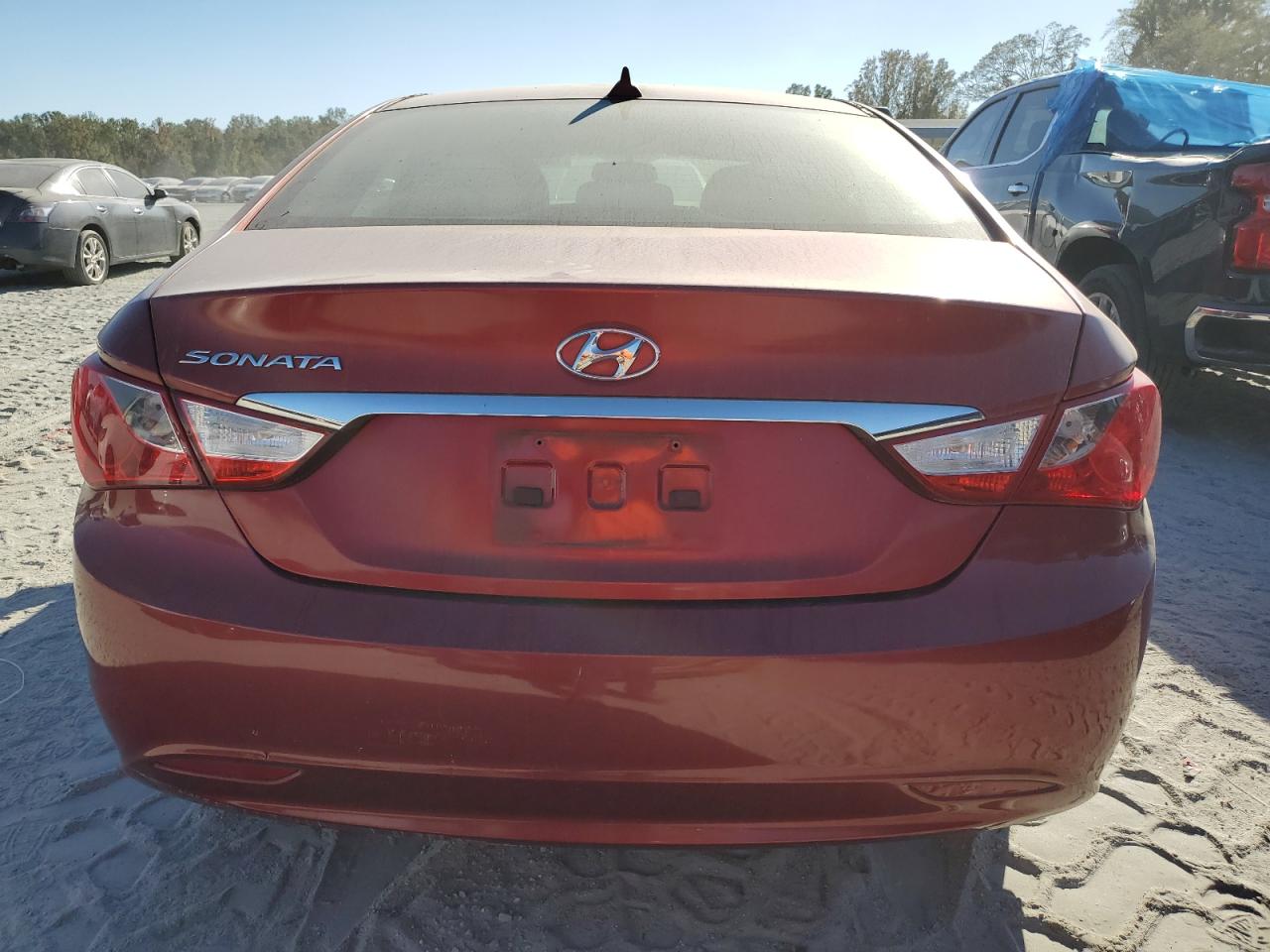 2012 Hyundai Sonata - Image 6