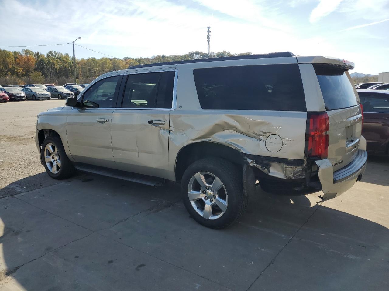 2015 Chevrolet Suburban - Image 2