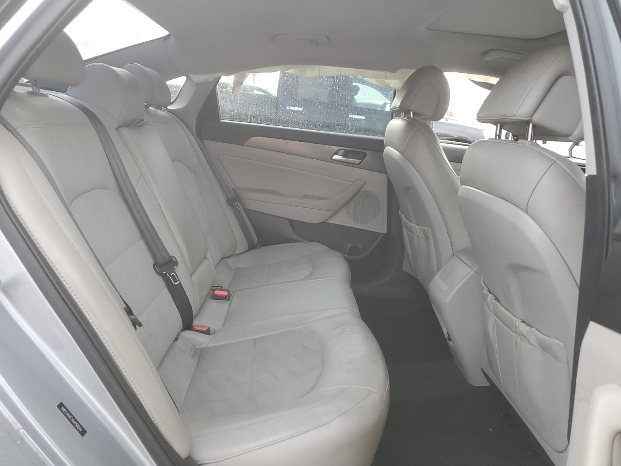 2017 Hyundai Sonata - Image 10