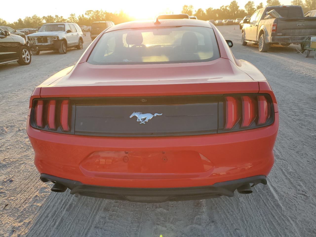 2022 Ford Mustang VIN: 1FA6P8TH8N5109392 Lot: 75298924