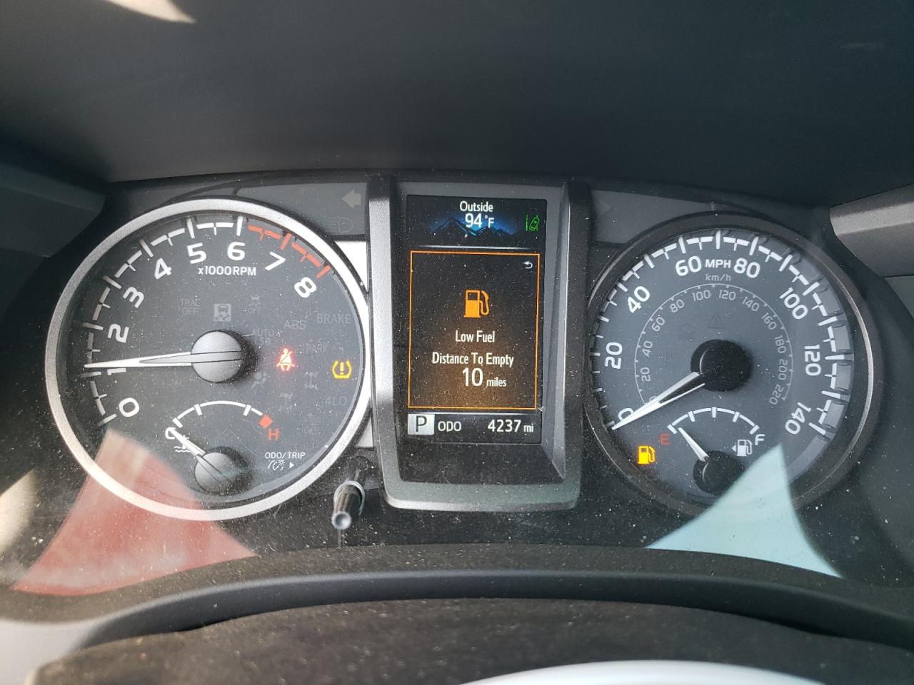 2022 Toyota Tacoma - Image 9