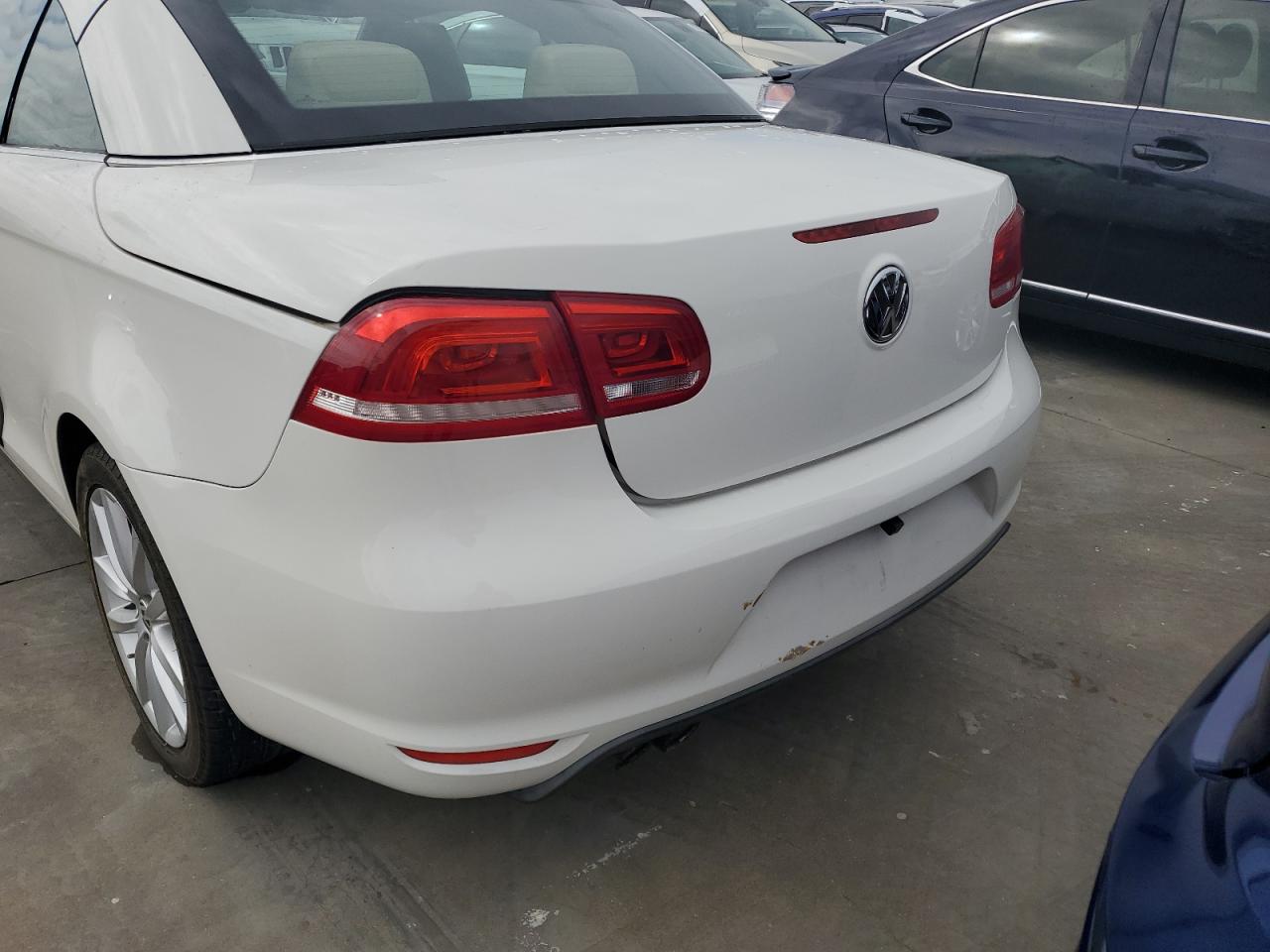 2013 Volkswagen Eos Komfort VIN: WVWBW8AH0DV002737 Lot: 75058524