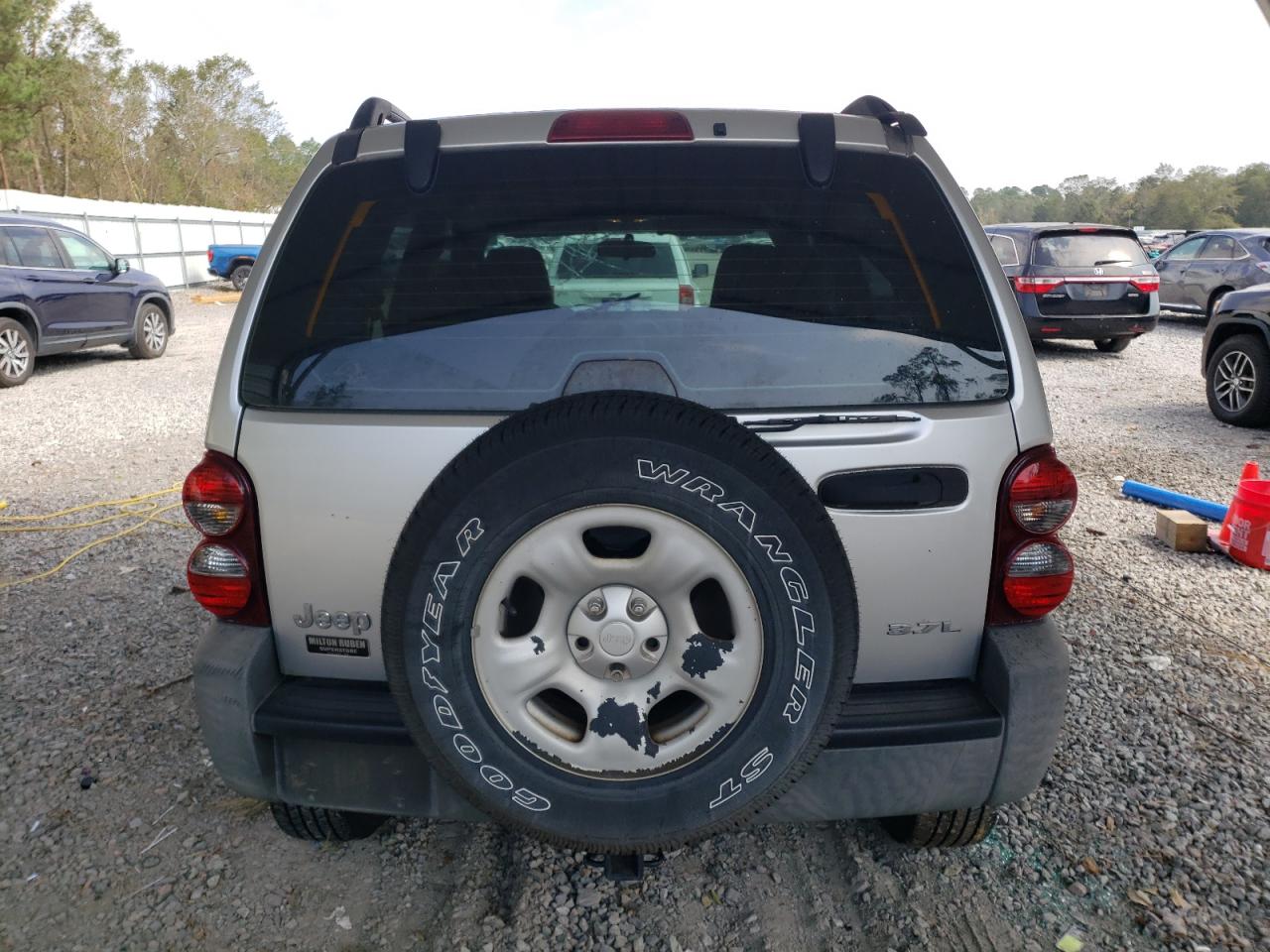 2007 Jeep Liberty (North America) - Image 6