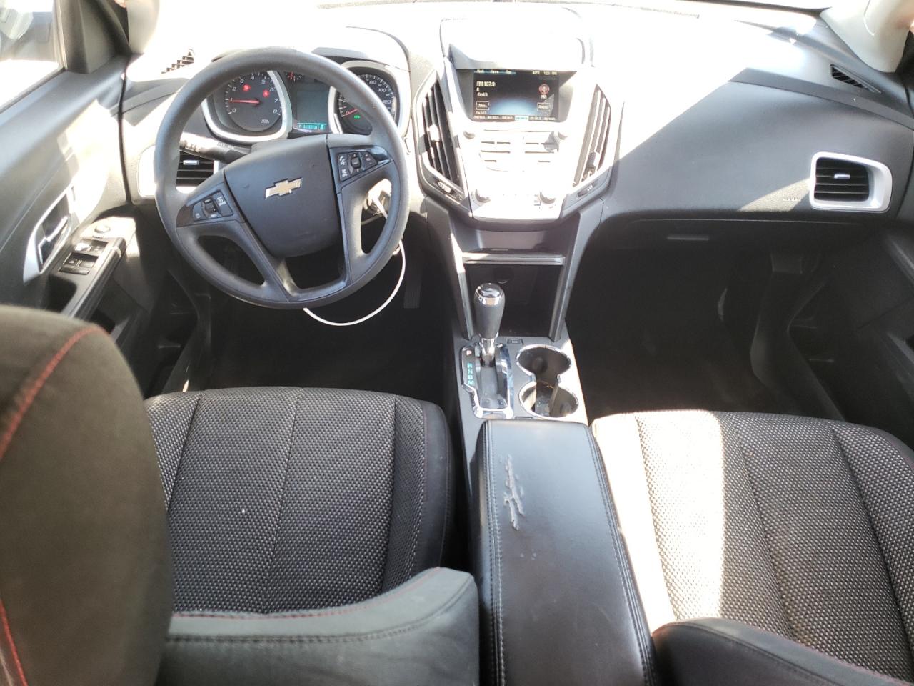2017 Chevrolet Equinox - Image 8