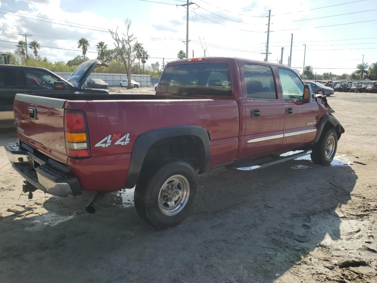 2005 GMC Sierra K2500 Heavy Duty VIN: 1GTHK23295F853300 Lot: 76168414