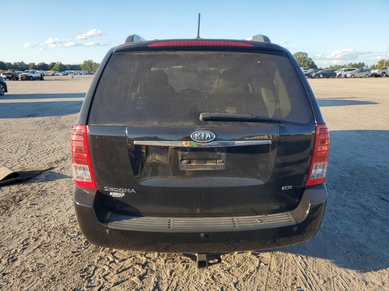 KNDMH4C76C6440137 2012 Kia Sedona Ex