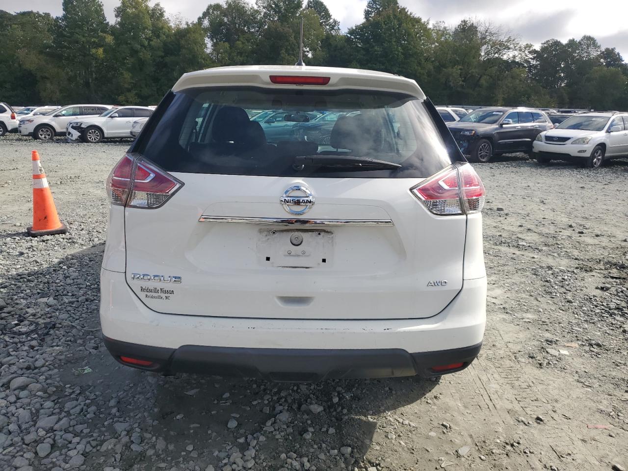 2015 Nissan Rogue S VIN: 5N1AT2MVXFC883234 Lot: 74255544