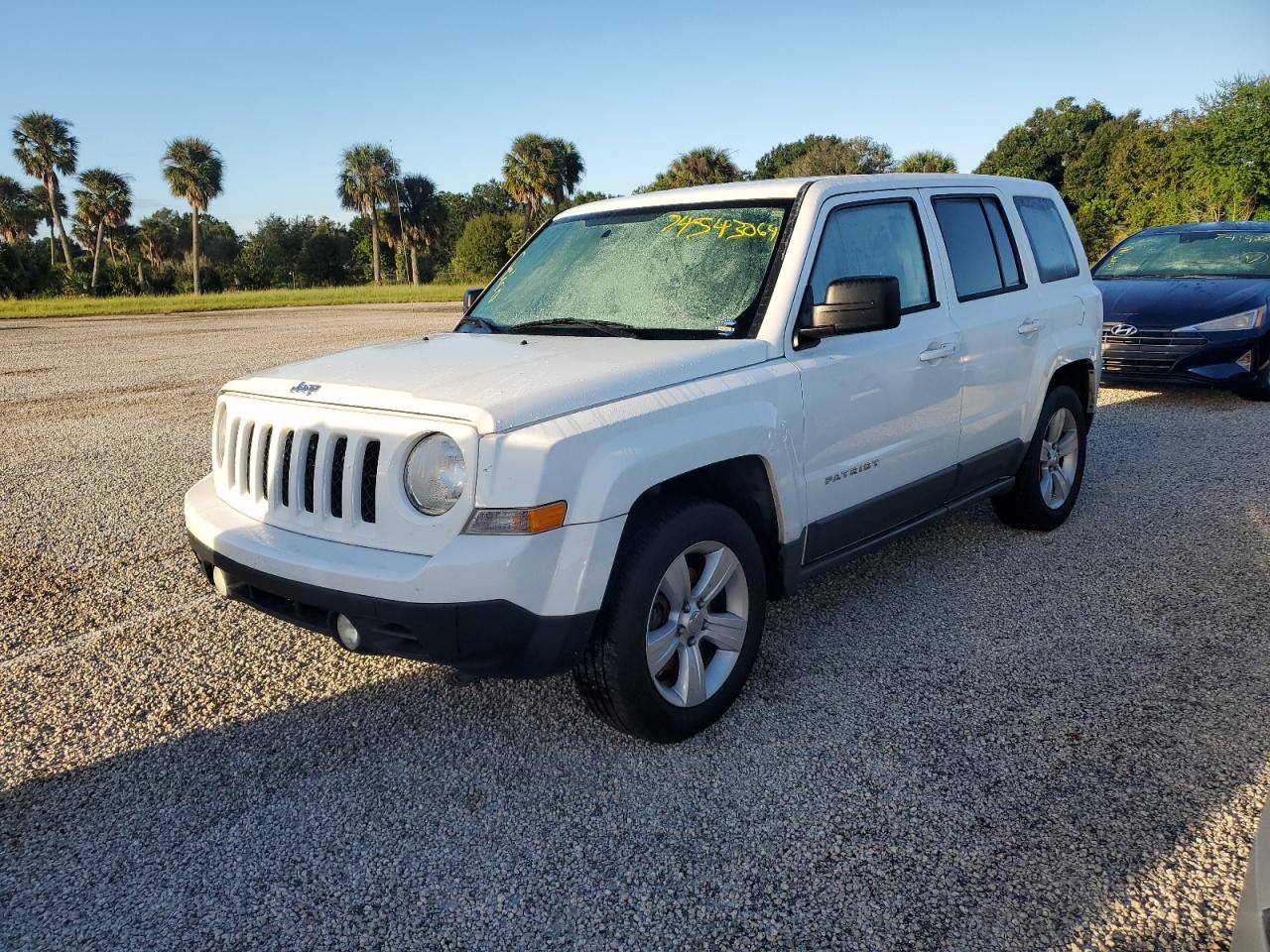 VIN 1C4NJPBB9FD400604 2015 JEEP PATRIOT no.1