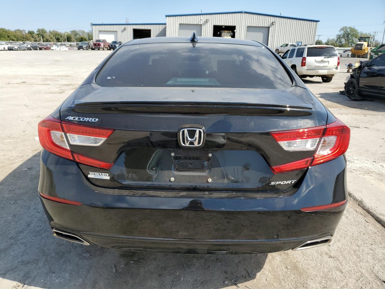 2022 Honda Accord Sport VIN: 1HGCV1F32NA063707 Lot: 74691464