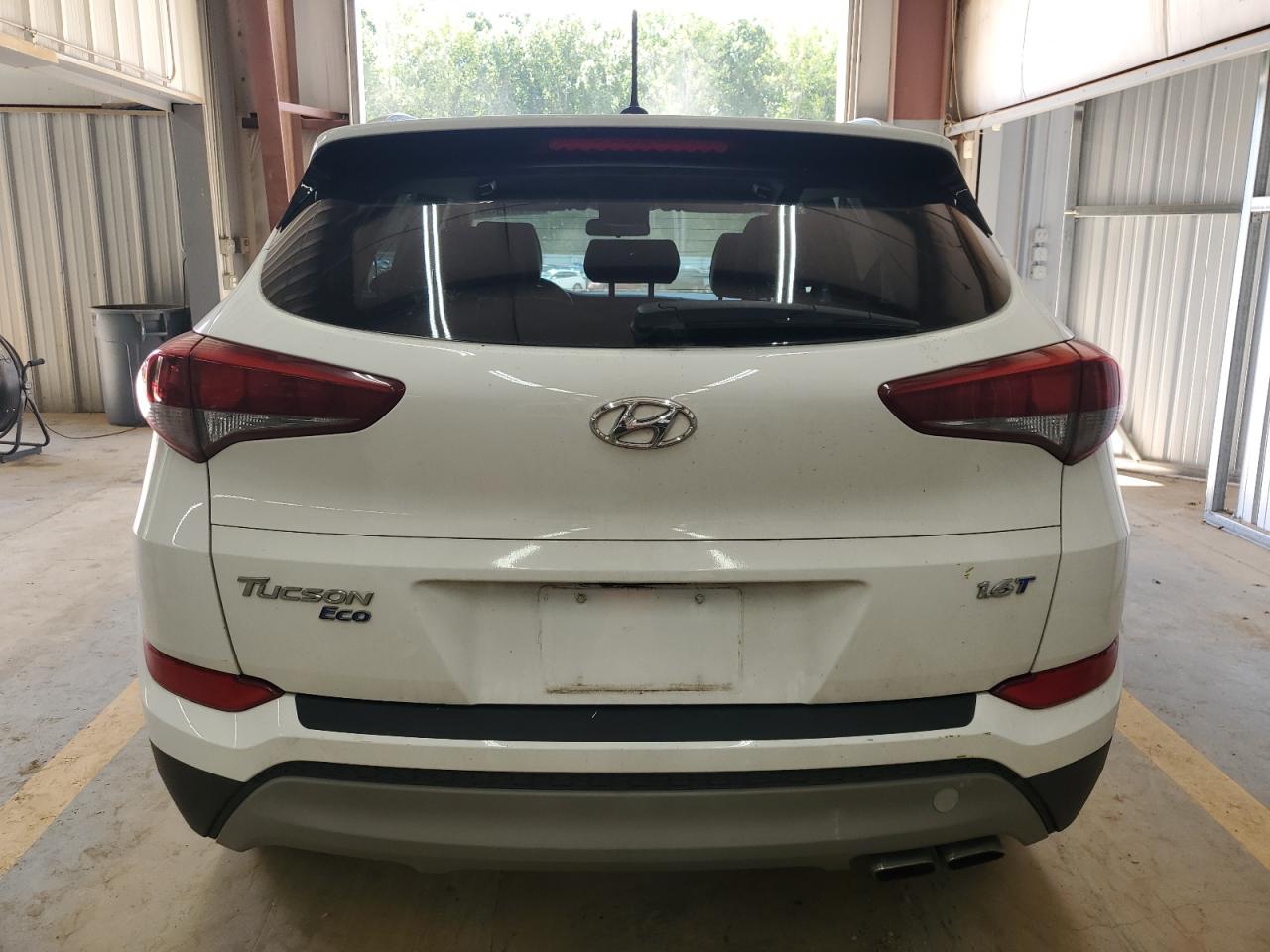 KM8J33A20HU299485 2017 Hyundai Tucson Limited