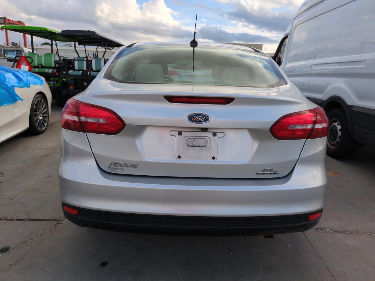 2015 Ford Focus Se VIN: 1FADP3F20FL259205 Lot: 74990434