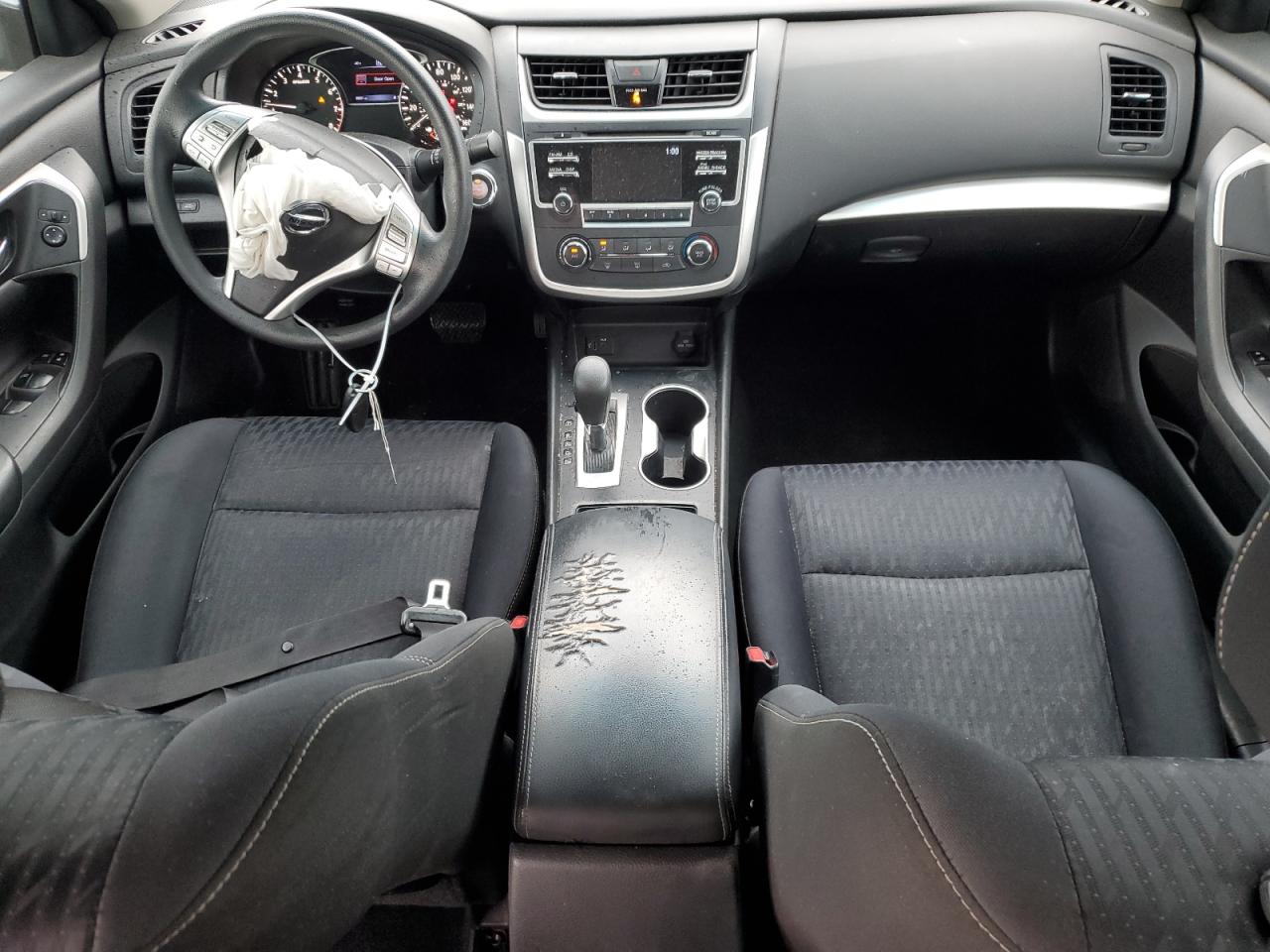 2018 Nissan Altima - Image 8