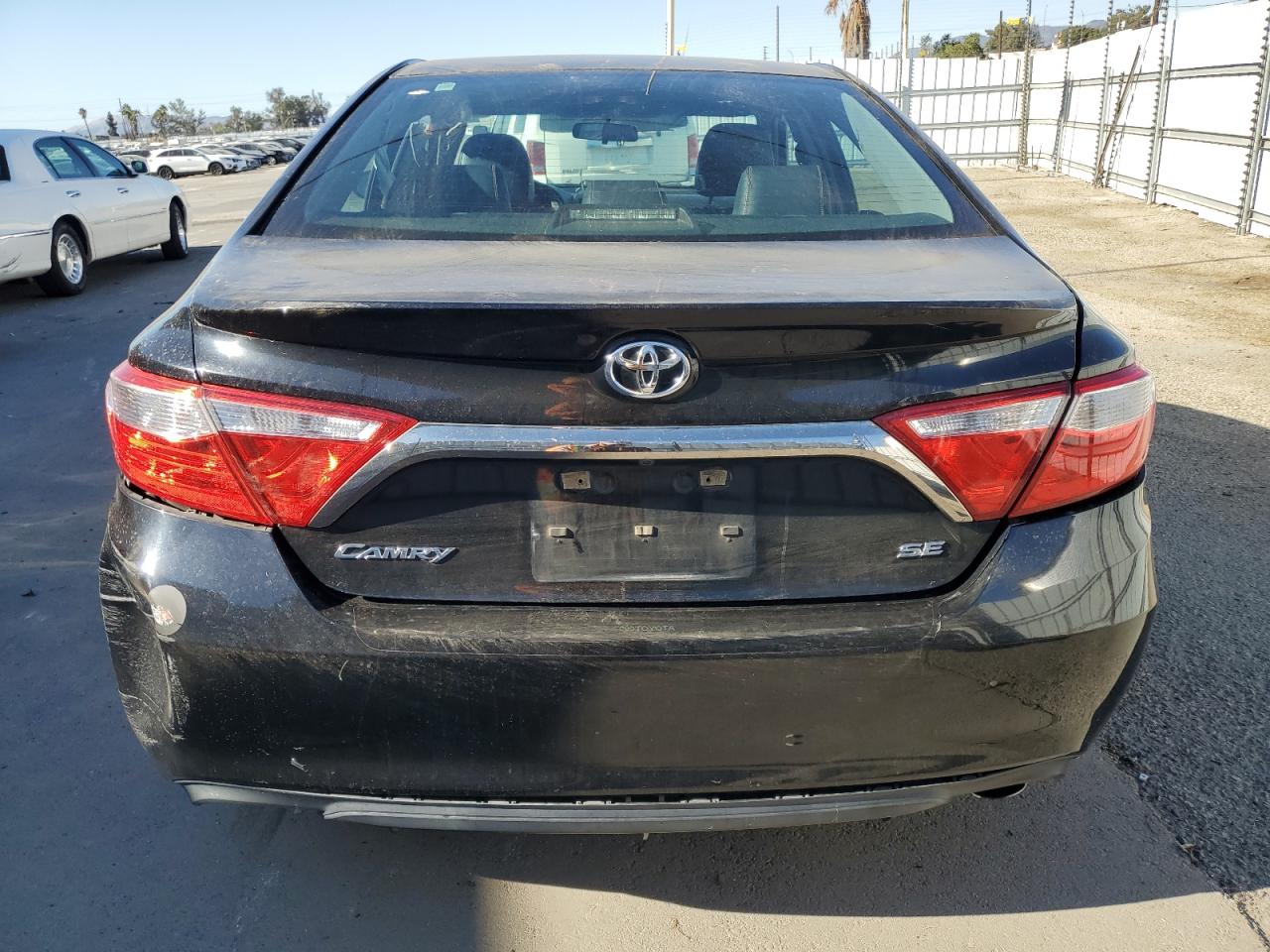 2015 Toyota Camry Le VIN: 4T1BF1FK2FU495661 Lot: 78551684