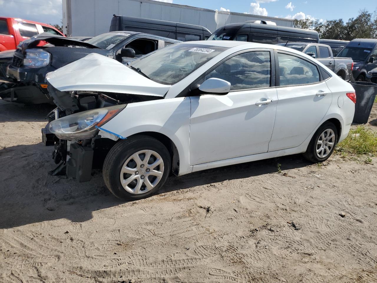 2012 Hyundai Accent Gls იყიდება Riverview-ში, FL - Front End