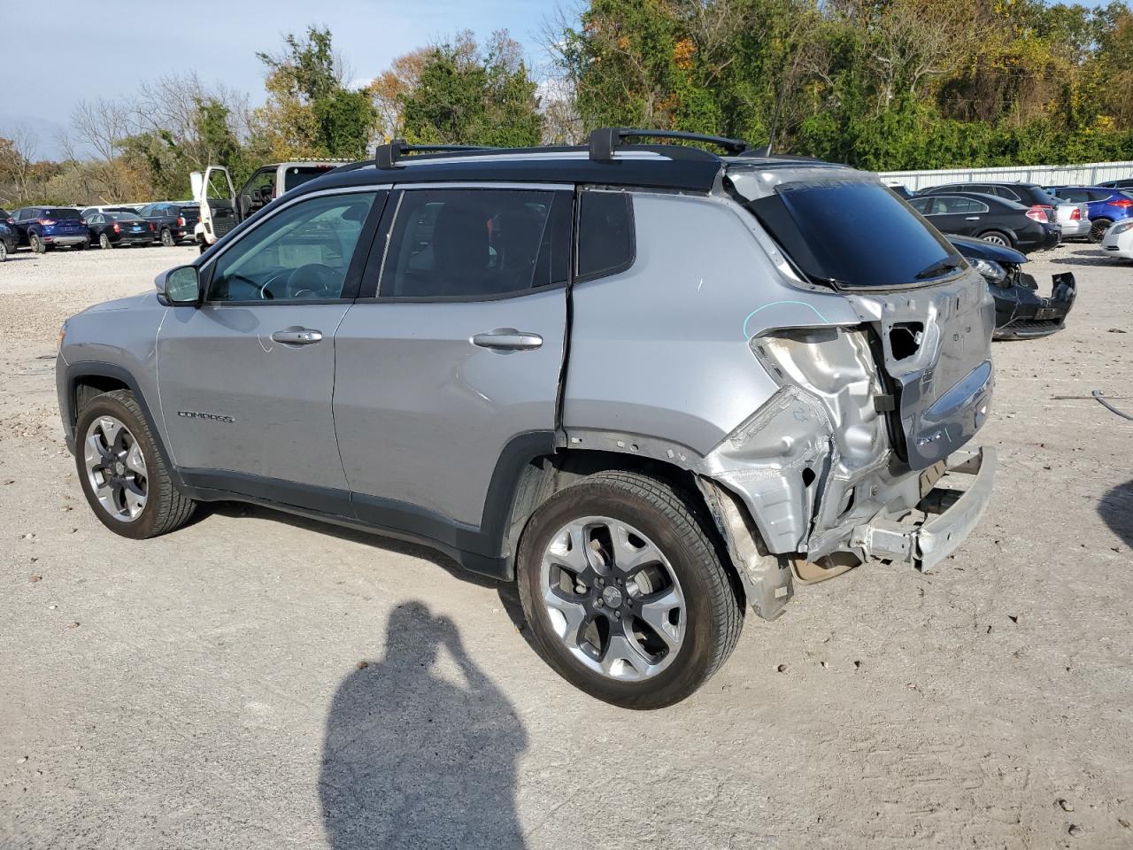 2018 Jeep Compass - Image 2