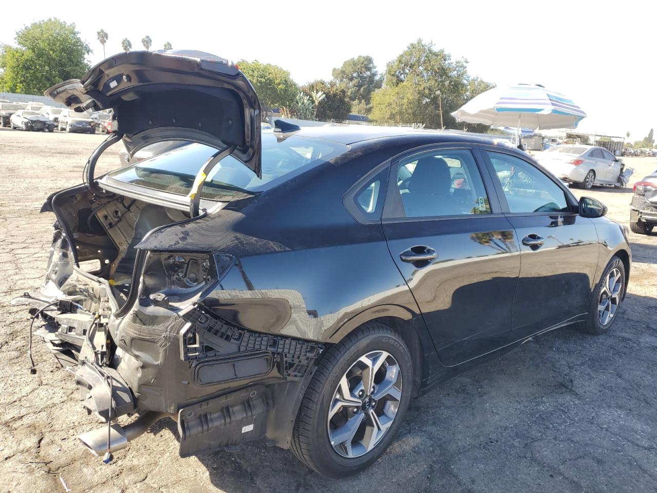 2021 Kia Forte - Image 3