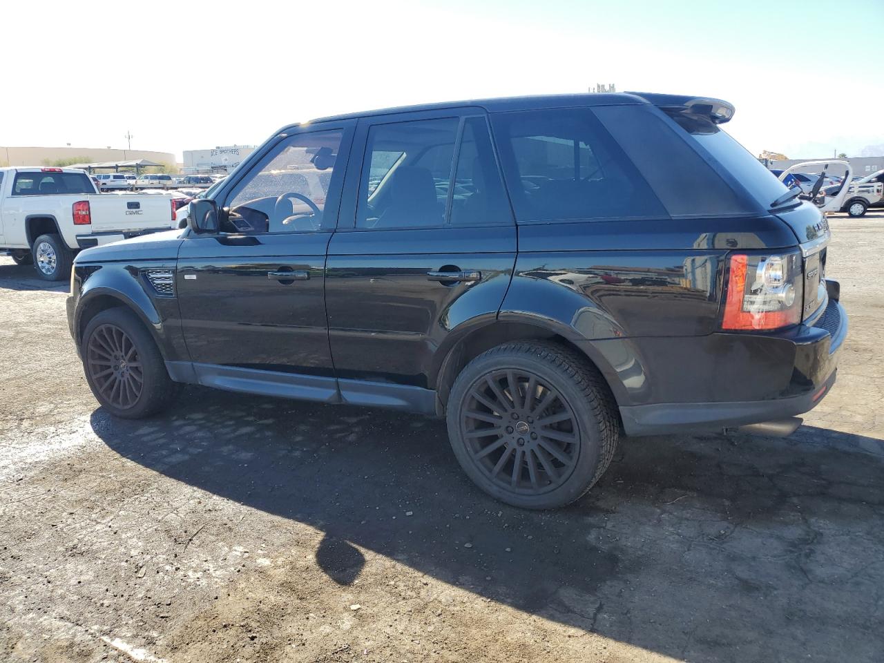 2012 Land Rover Range Rover - Image 2