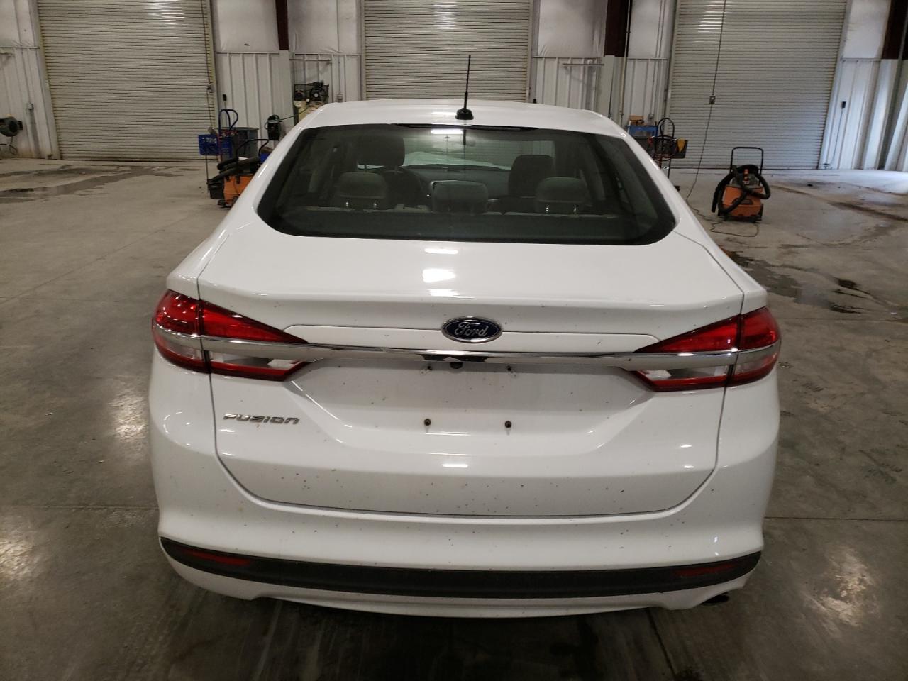 VIN 3FA6P0G7XJR240768 2018 FORD FUSION no.6