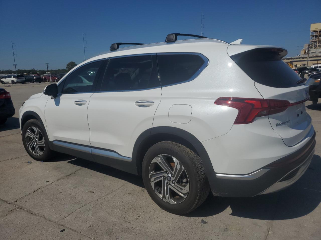 2022 Hyundai Santa Fe - Image 2