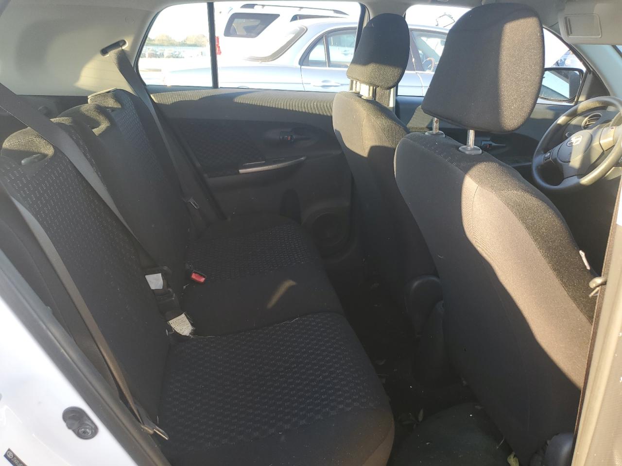 JTKKU4B44C1015967 2012 Toyota Scion Xd