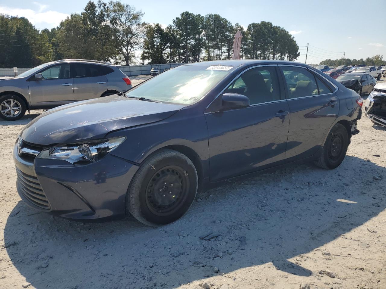 4T1BF1FK5GU556101 2016 TOYOTA CAMRY - Image 1