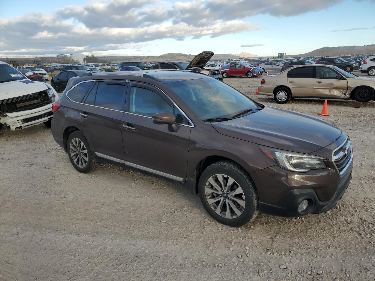 2019 Subaru Outback - Image 4