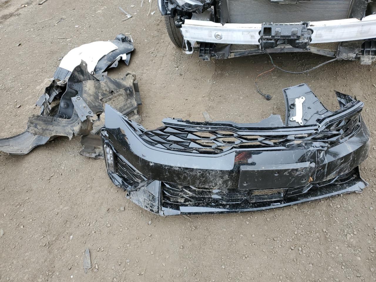 2025 Kia K5 - Image 12