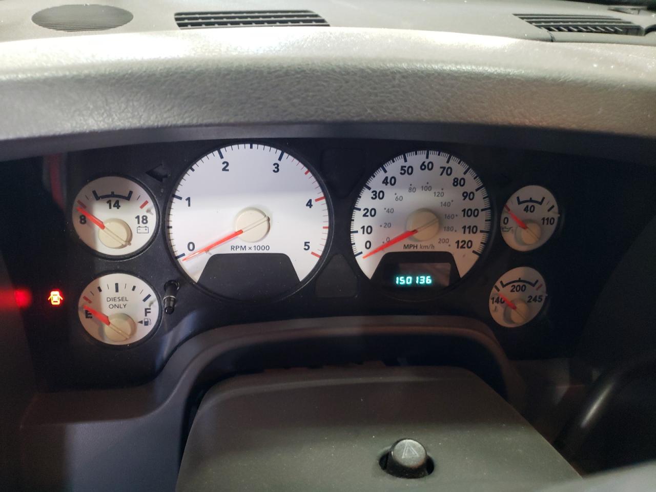 2006 Dodge RAM - Image 9