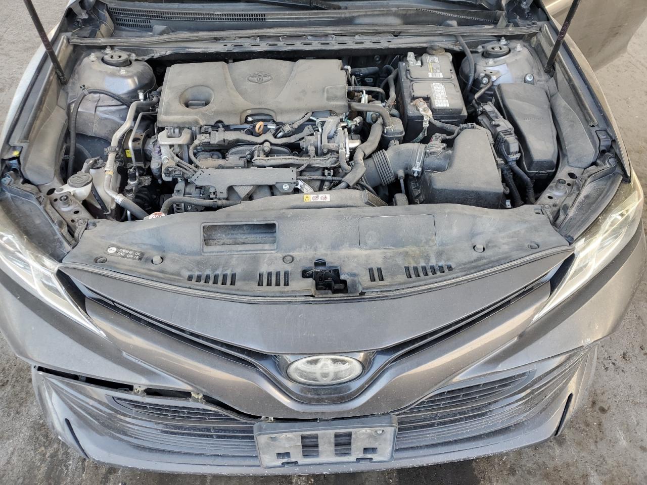 4T1B11HK8JU526755 2018 Toyota Camry L