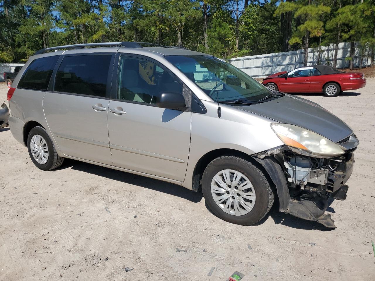 2009 Toyota Sienna - Image 4