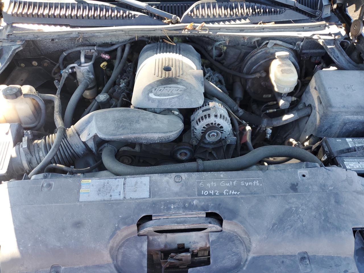 2006 Chevrolet Silverado - Image 11