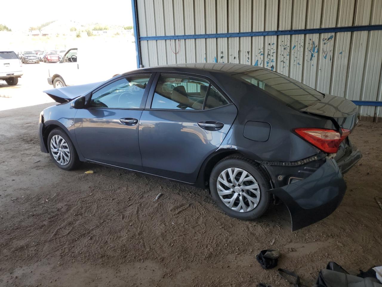 5YFBURHEXJP740180 2018 Toyota Corolla L