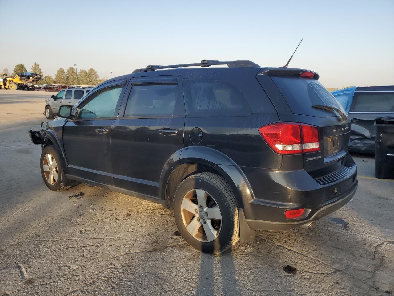 2011 Dodge Journey - Image 2