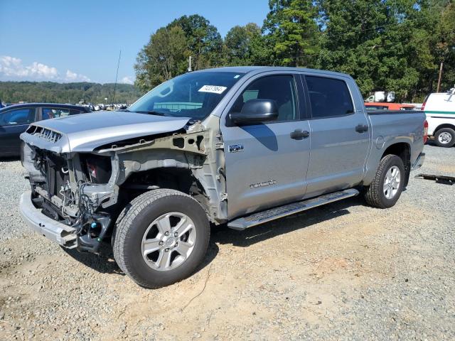 2018 Toyota Tundra Crewmax Sr5