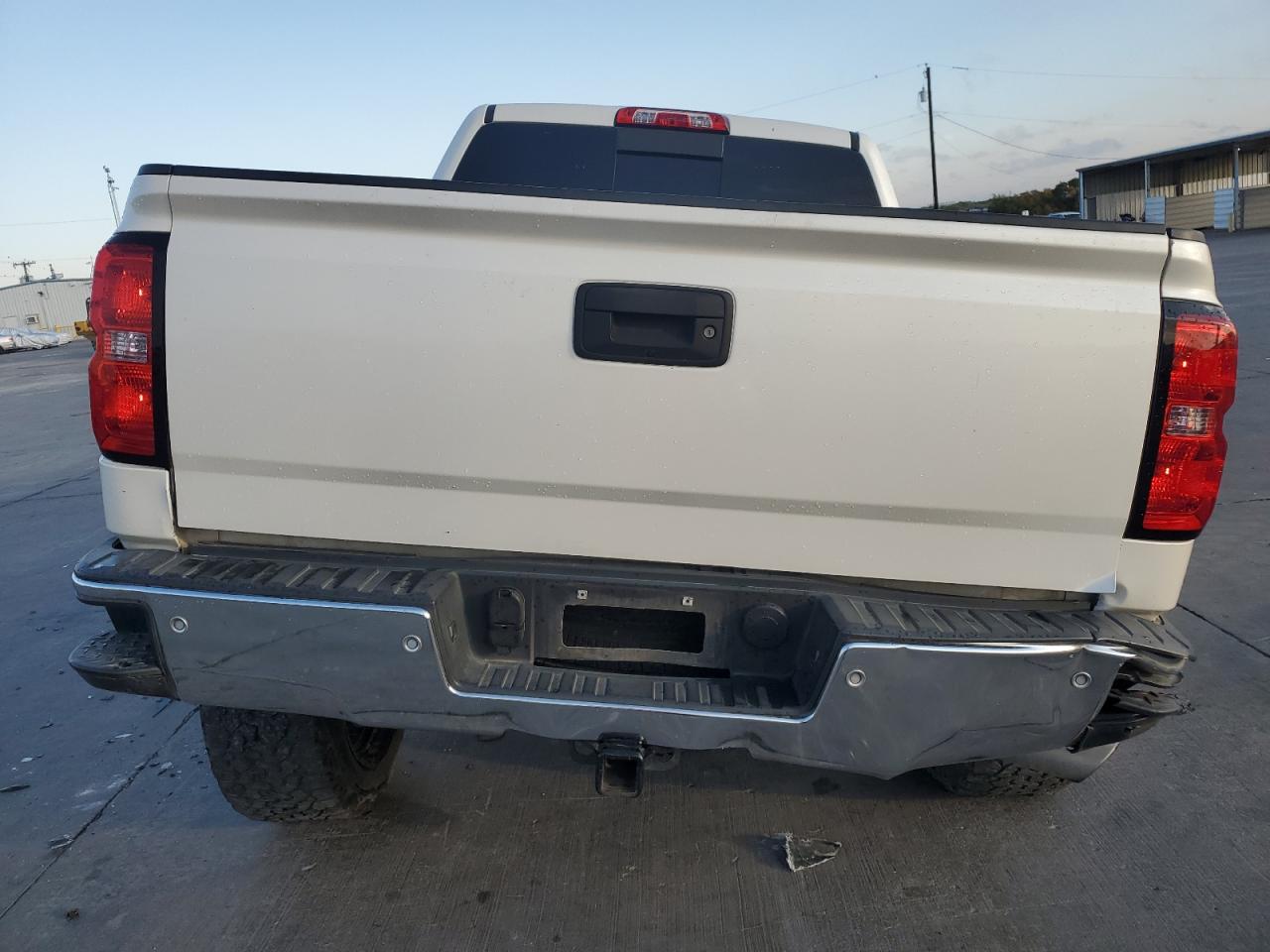 2015 Chevrolet Silverado - Image 6