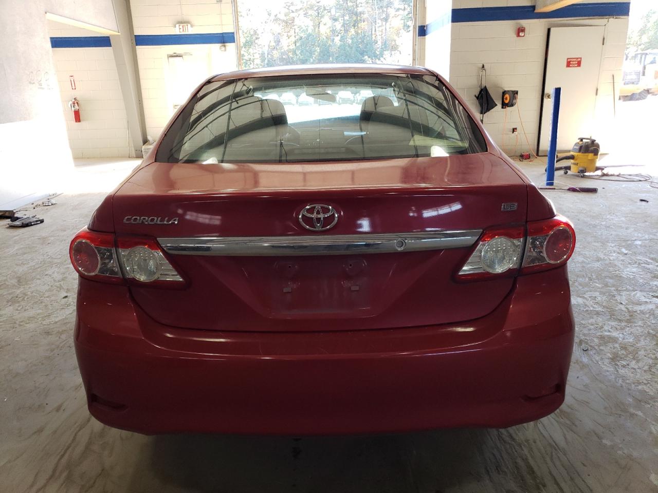 5YFBU4EE3CP073494 2012 Toyota Corolla Base