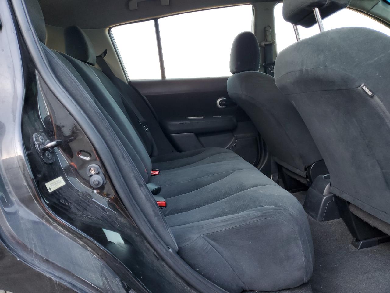 2012 Nissan Versa - Image 11