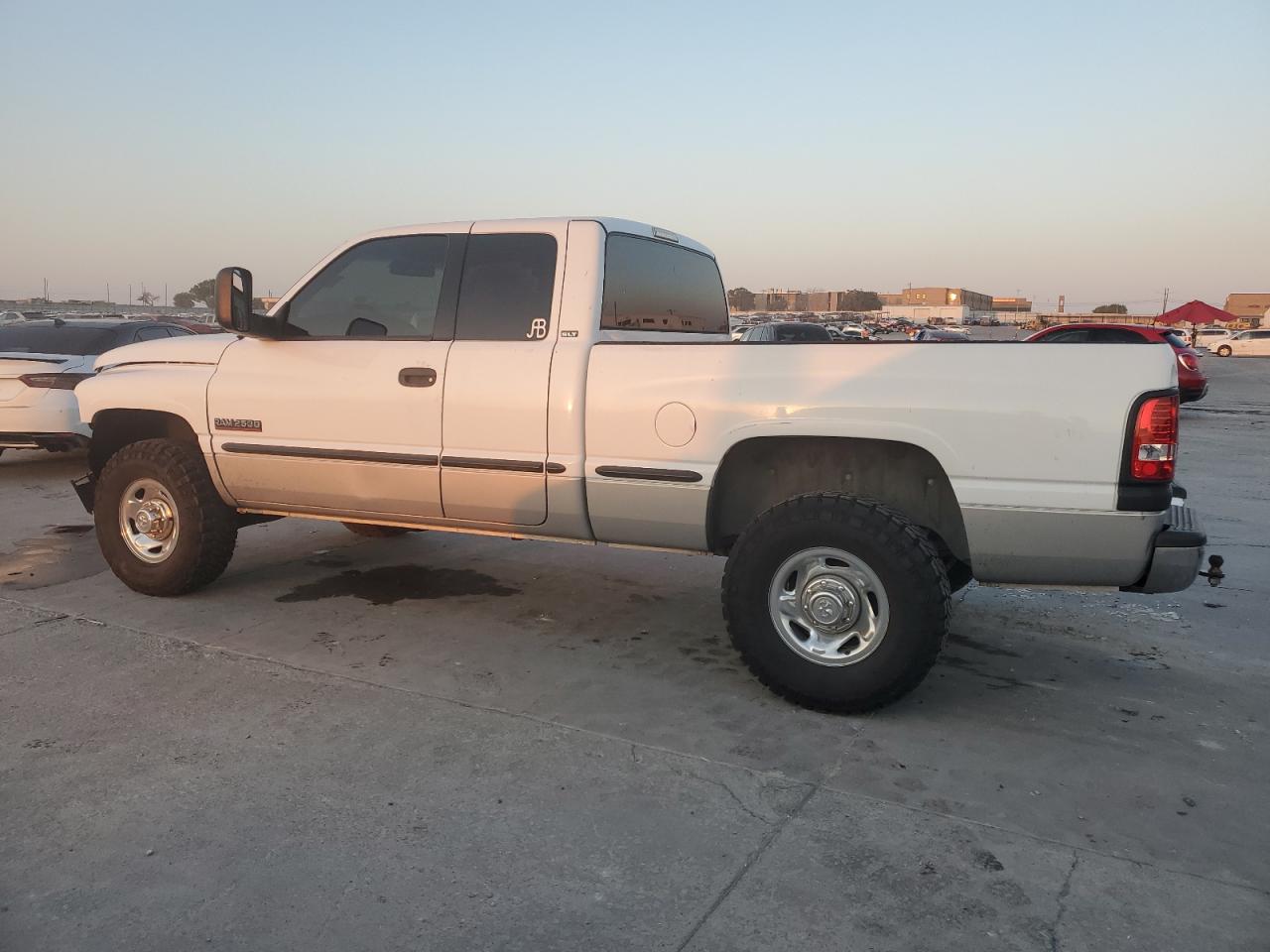 1999 Dodge Ram 2500 VIN: 1B7KC2360XJ534339 Lot: 76105234