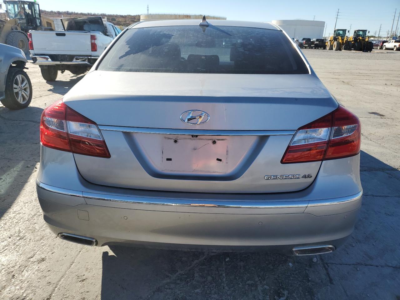 2012 Hyundai Genesis 4.6L VIN: KMHGC4DF6CU206847 Lot: 78630464