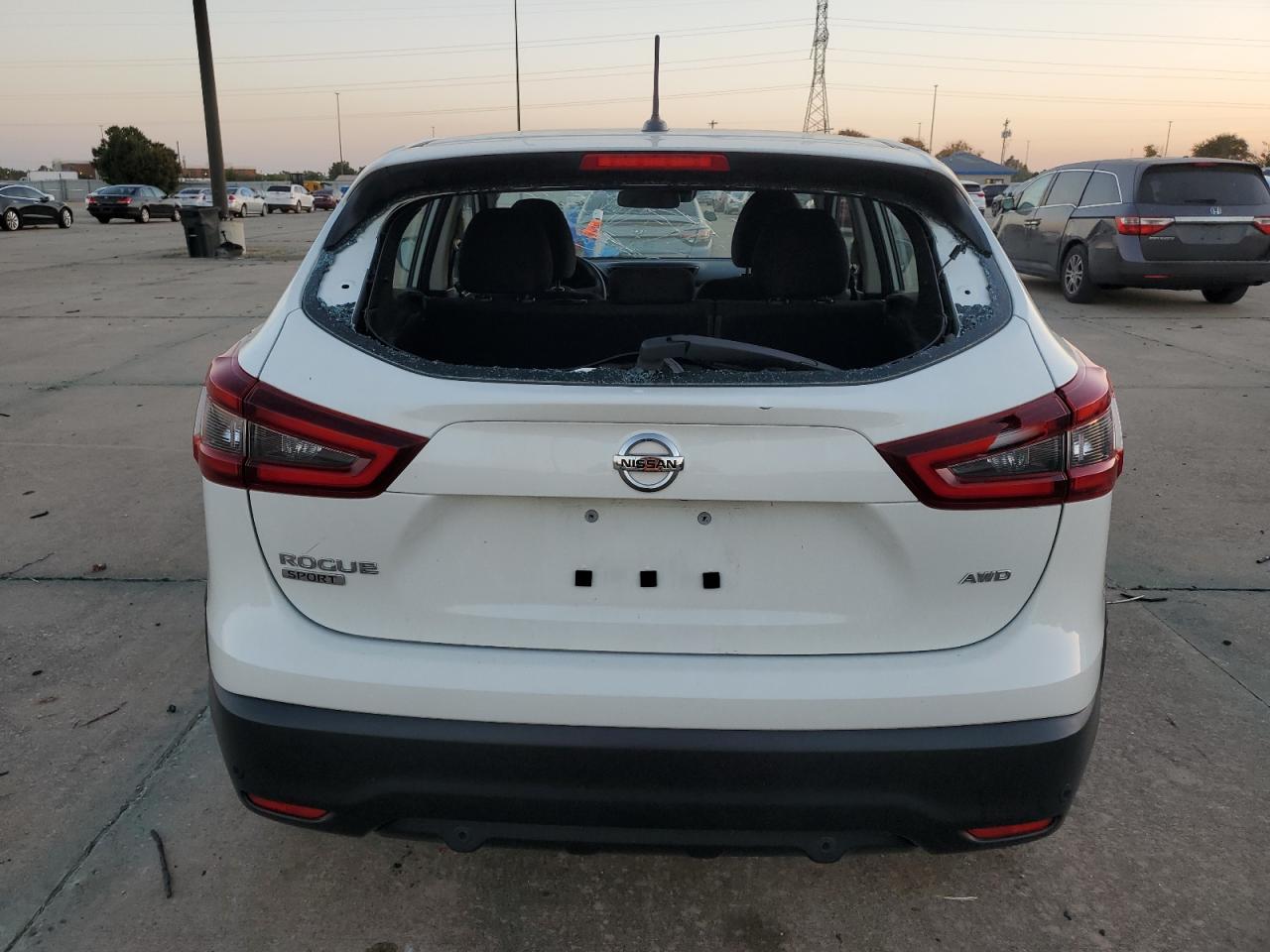 2021 Nissan Rogue Sport S VIN: JN1BJ1AW0MW438697 Lot: 76027214