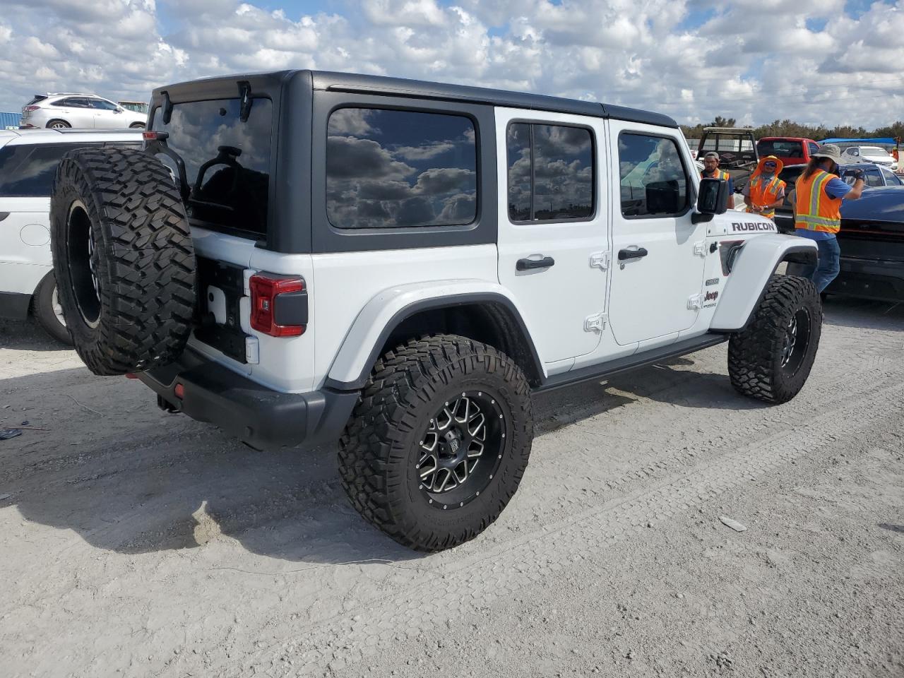 2020 Jeep Wrangler - Image 3